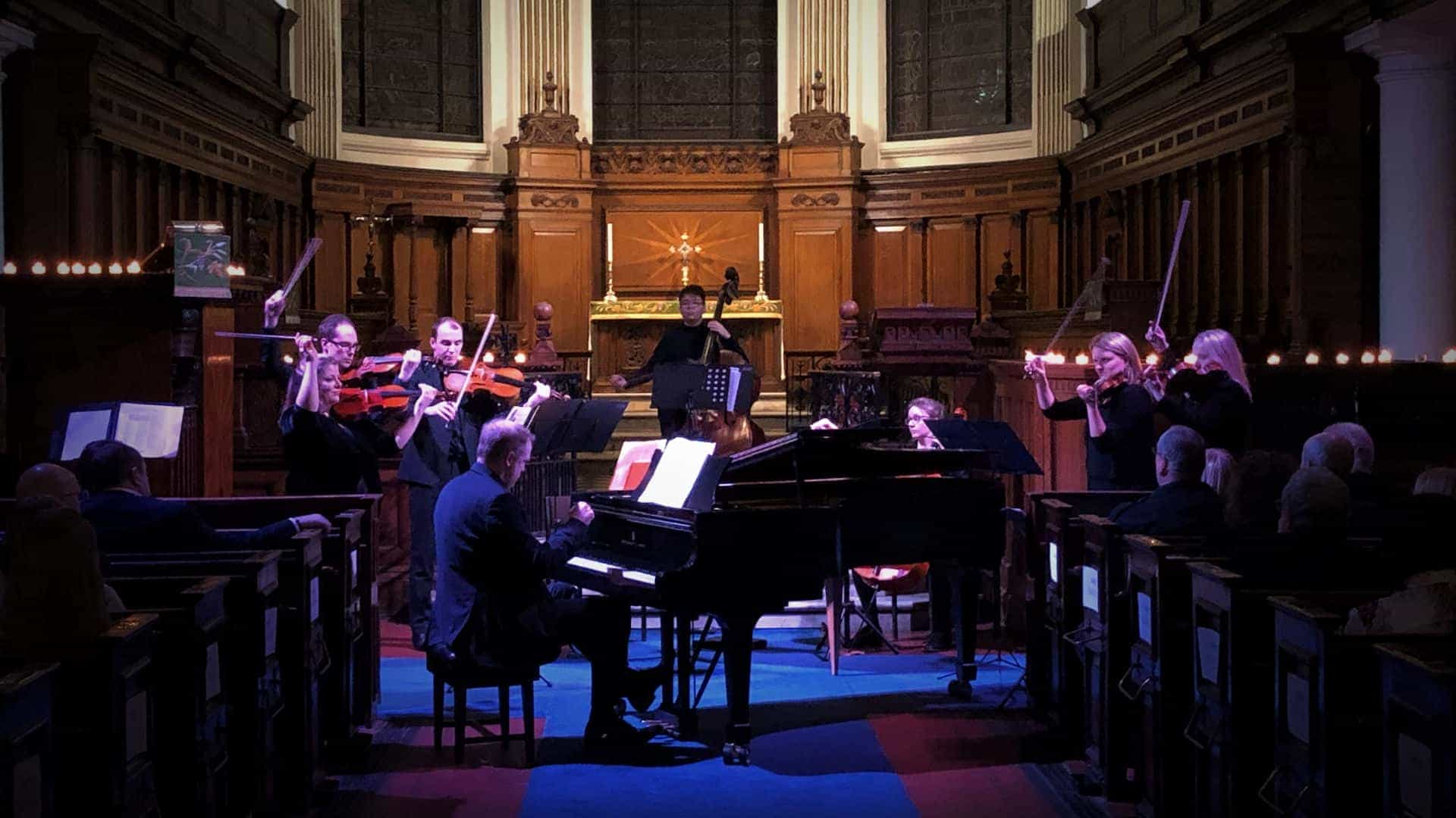 The Piccadilly Sinfonietta - Baroque Brilliance by Candlelight