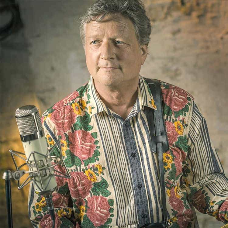 Glenn Tilbrook