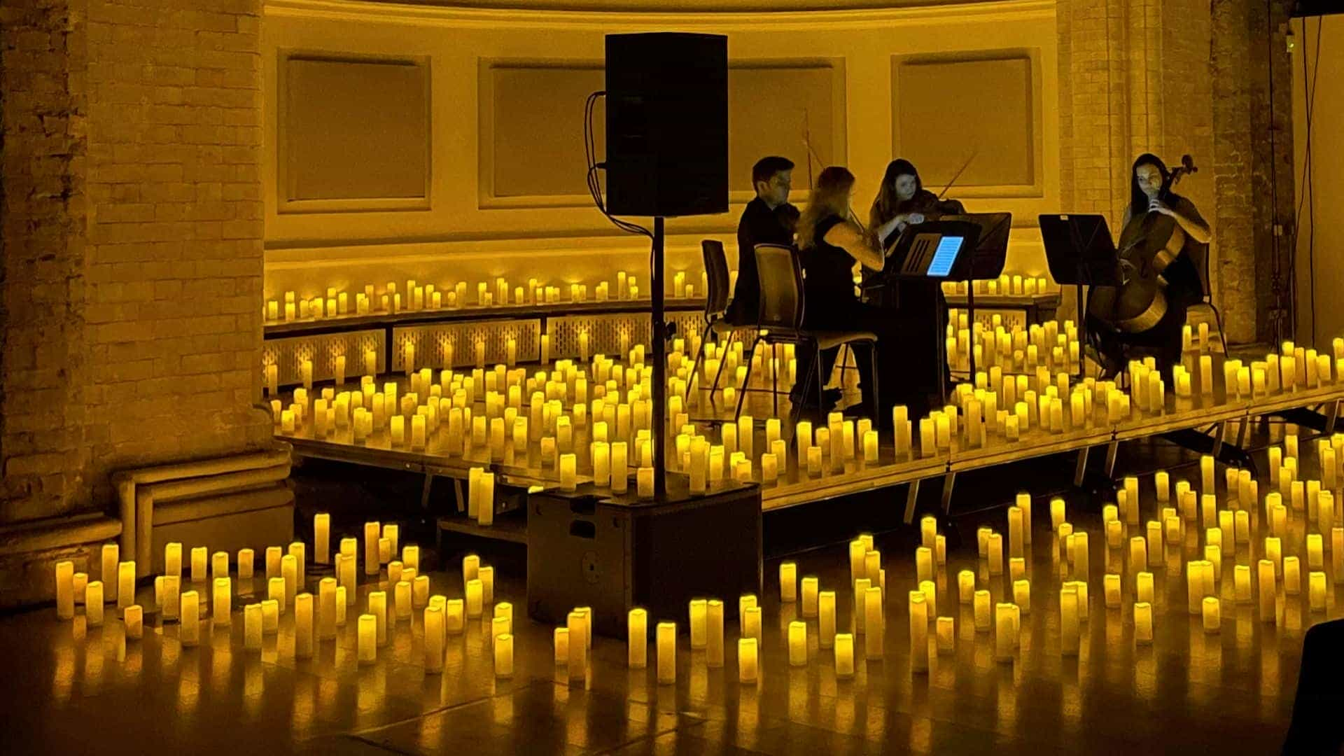 Candlelight - A Tribute to Adele