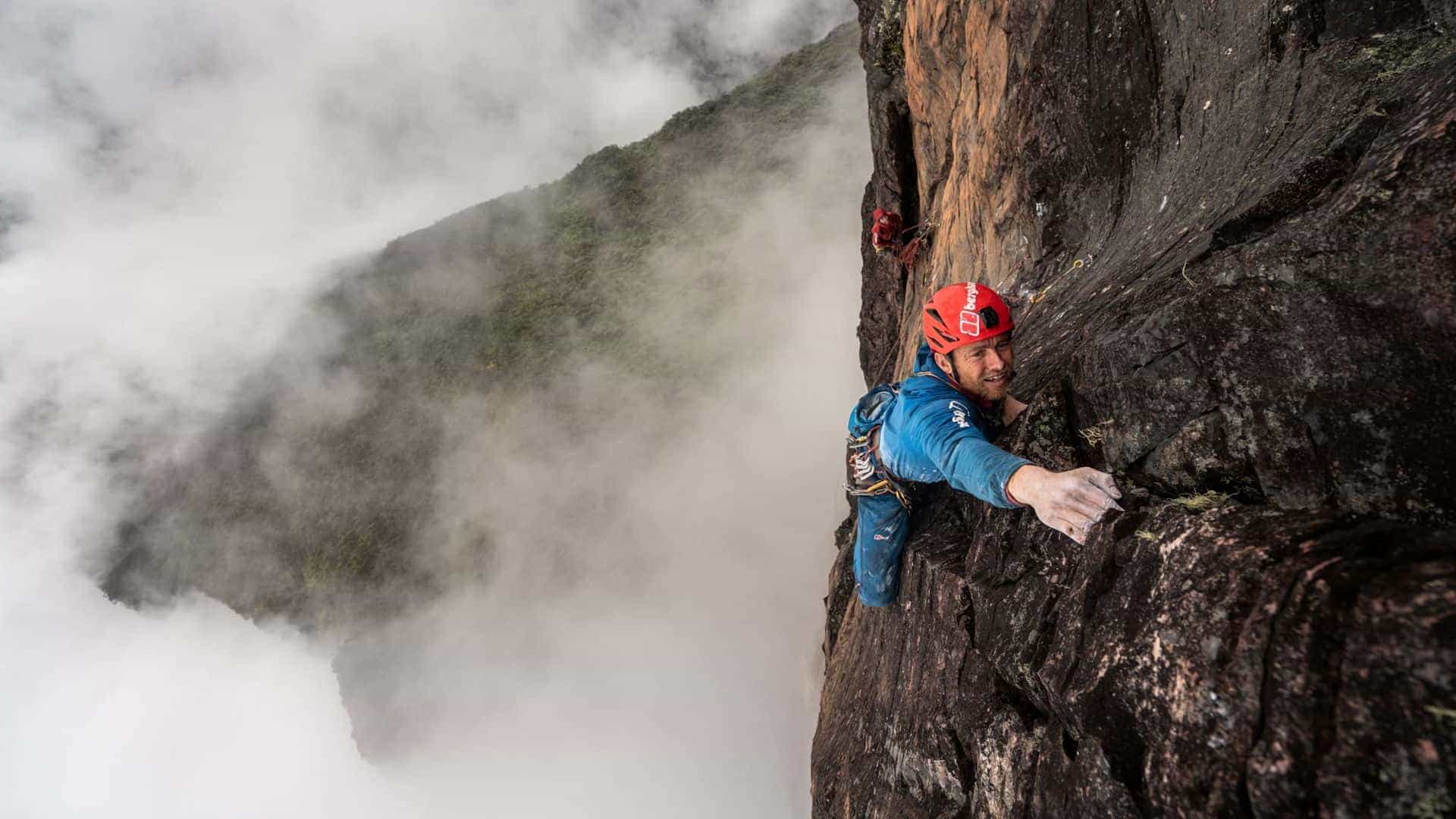 Leo Houlding - Closer To The Edge