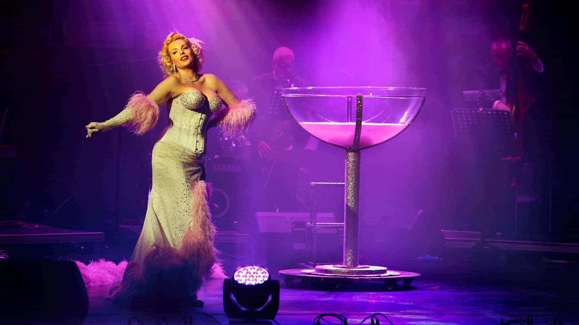 An Evening Of Burlesque