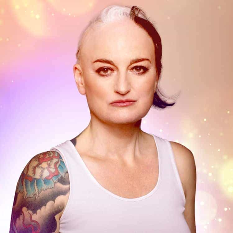 Zoe Lyons