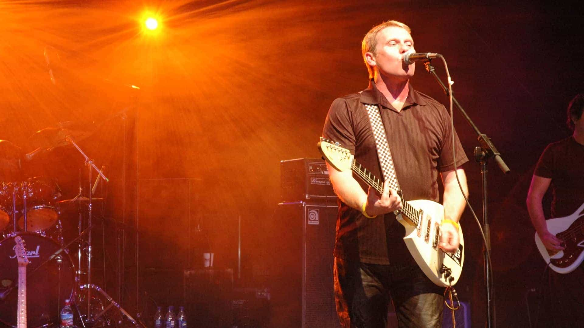 The Beat featuring Dave Wakeling