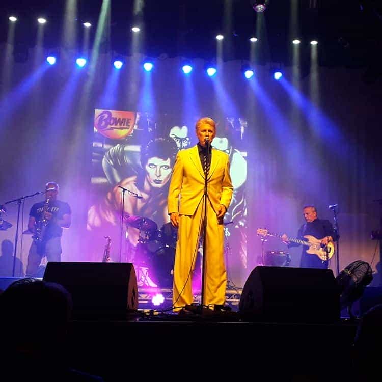 Ultimate Bowie