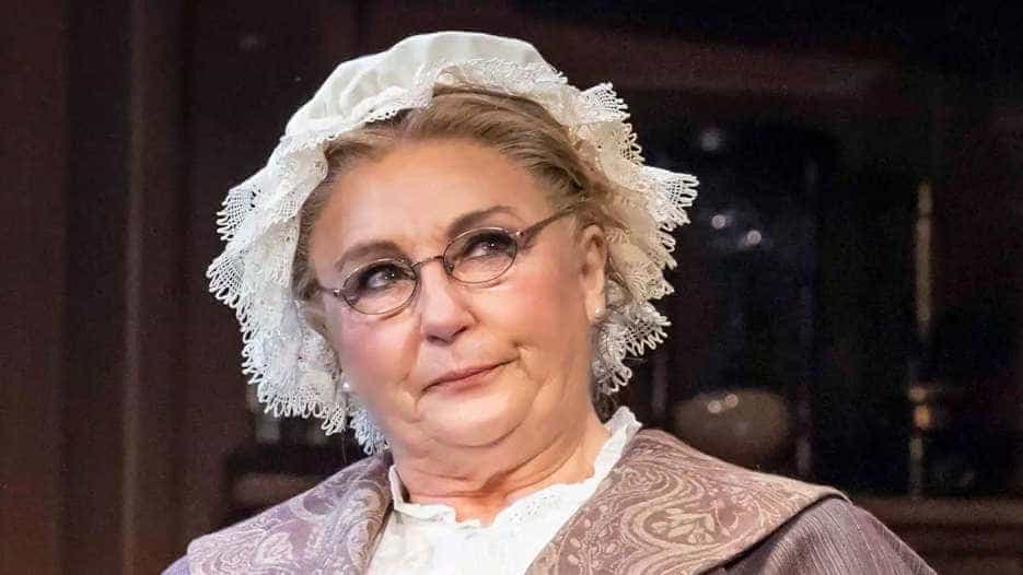 Lesley Garrett