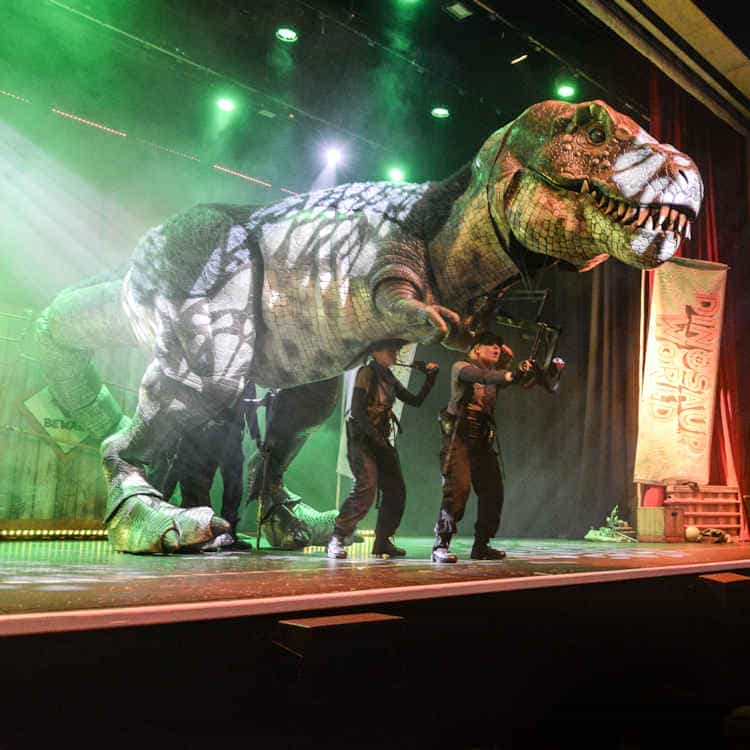 Dinosaur World Live