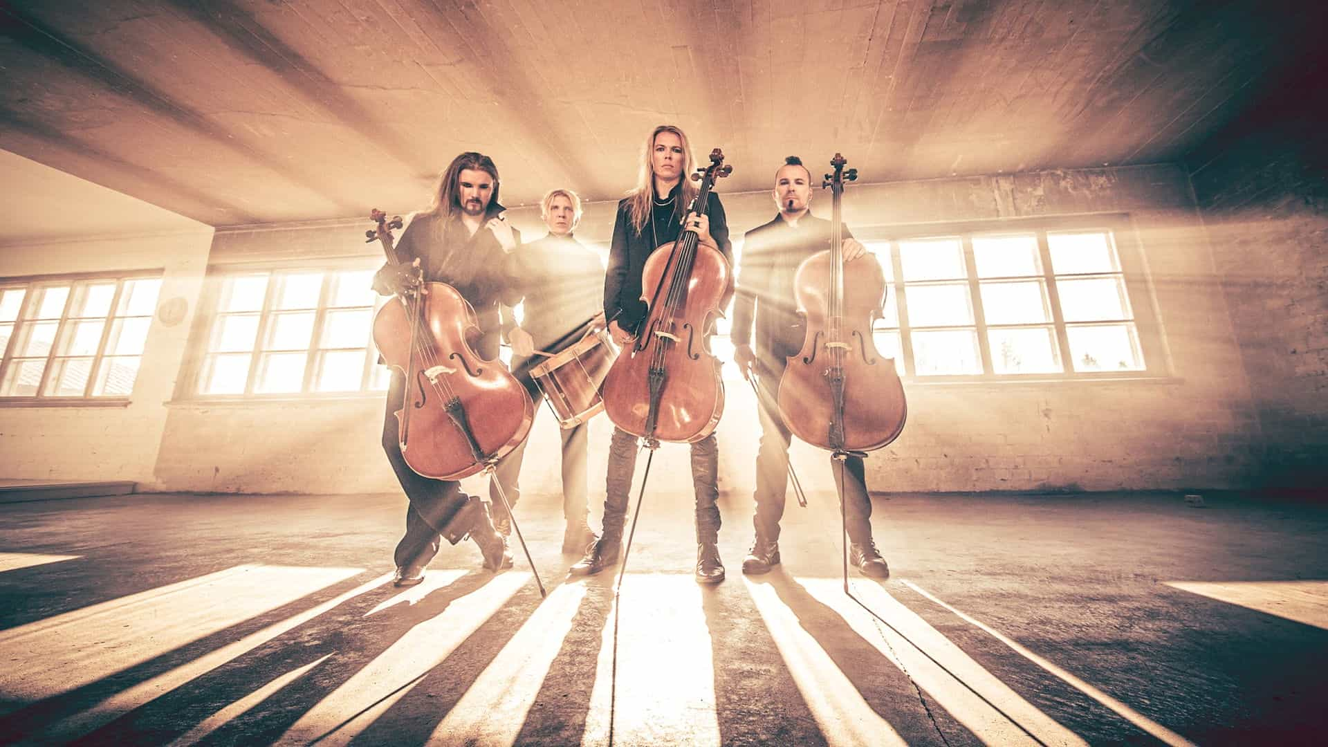 Apocalyptica Plays Metallica