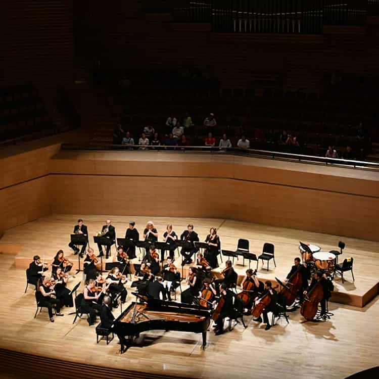 Manchester Camerata, Kantos Chamber Choir & Karen Cargill - Hearing Voices