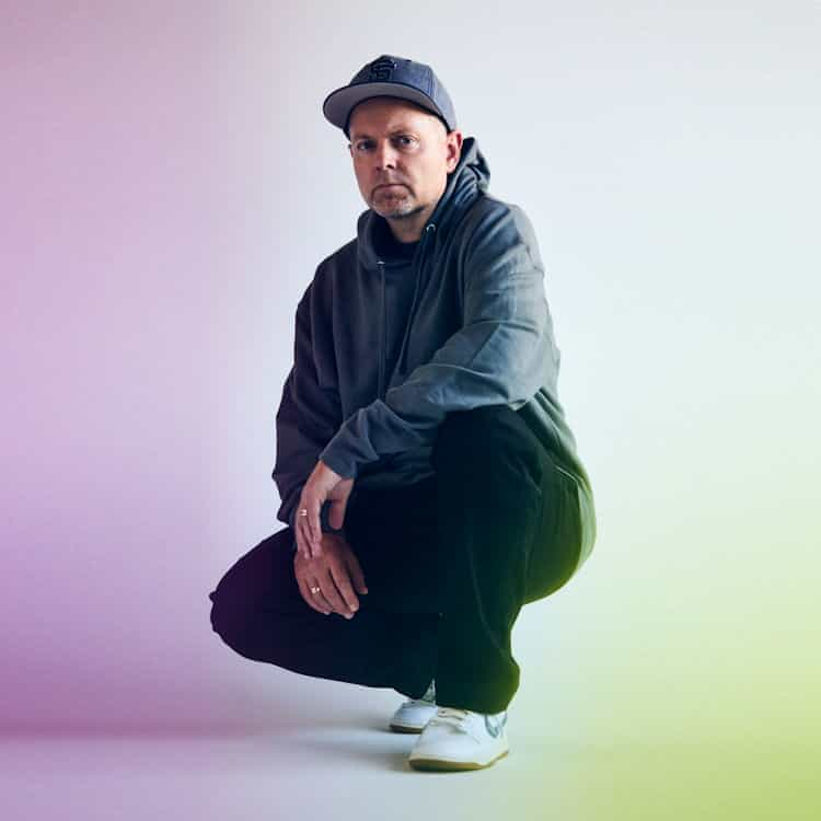 DJ Shadow