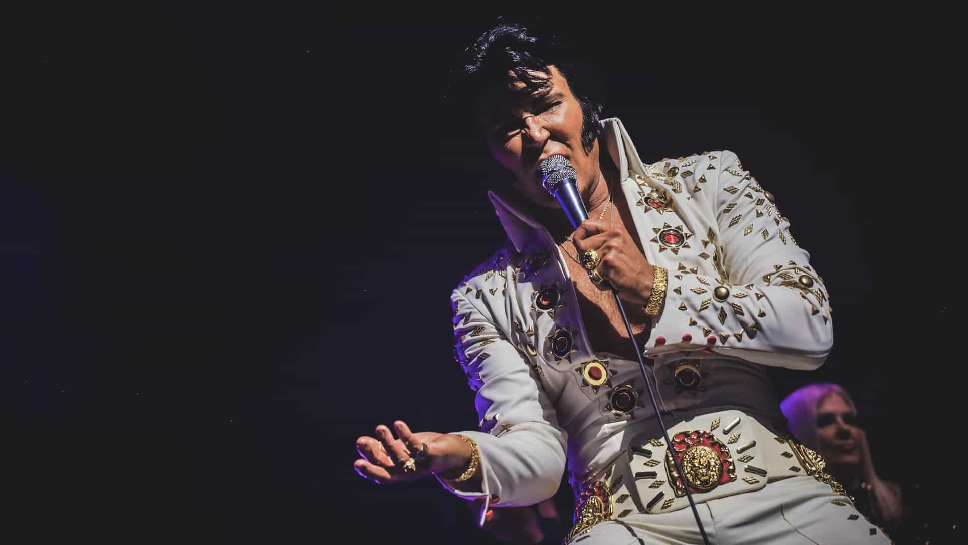 The King's Voice - Gordon Hendricks as Elvis