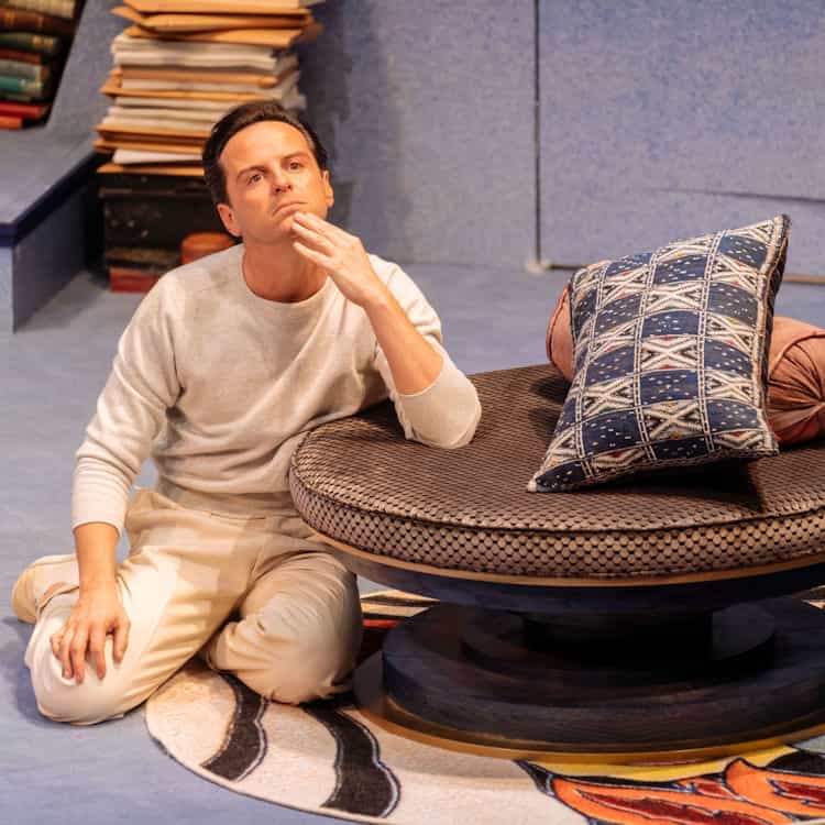 National Theatre Live - Present Laughter (15)