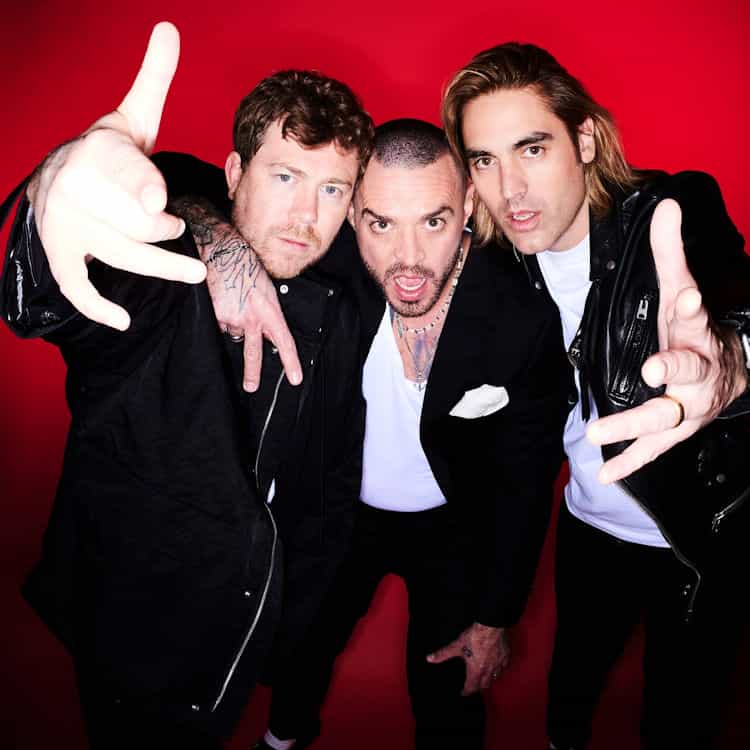Busted Vs McFly