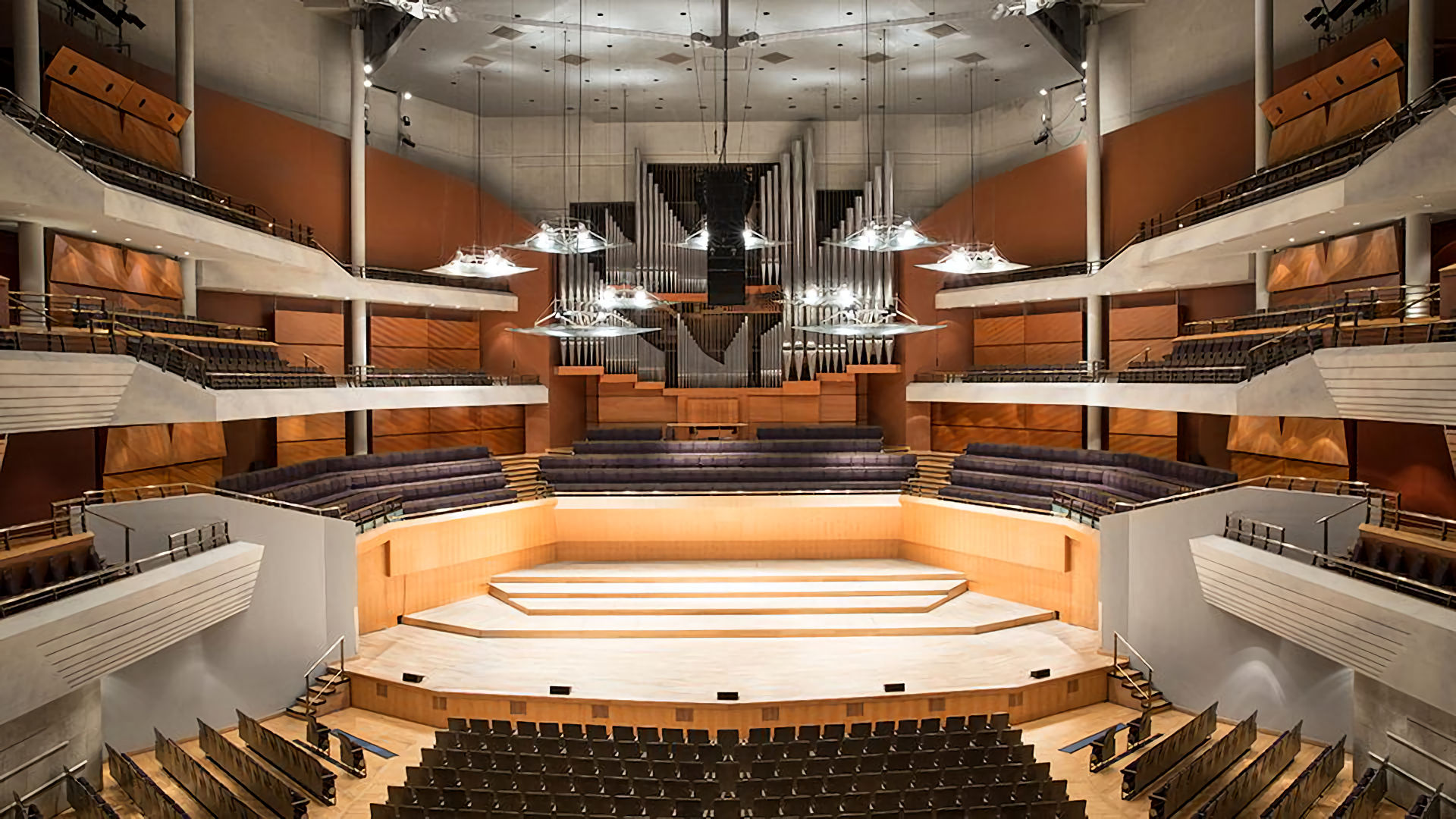 The Bridgewater Hall Building Tour with BSL