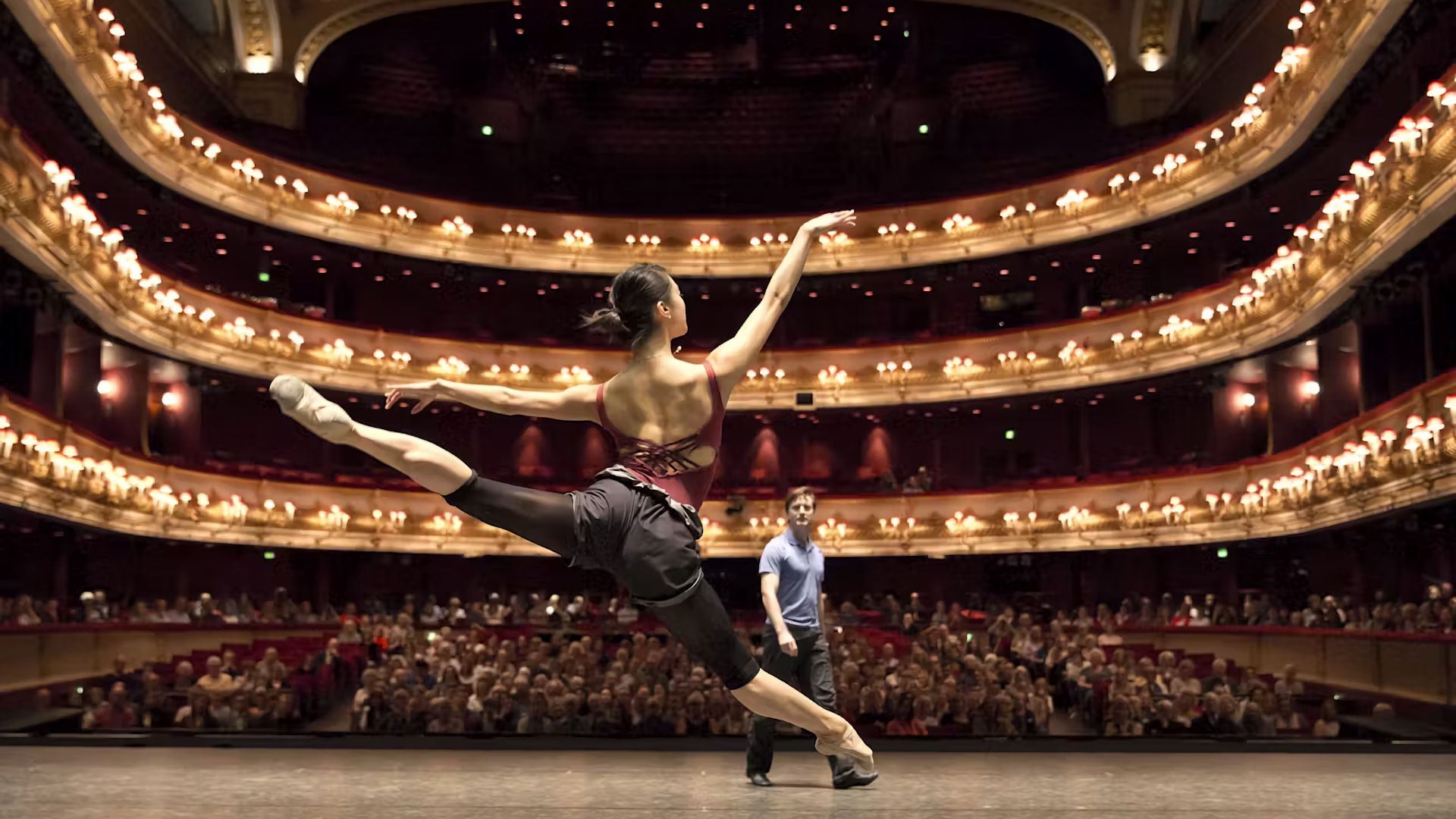 The Royal Ballet Class on Stage