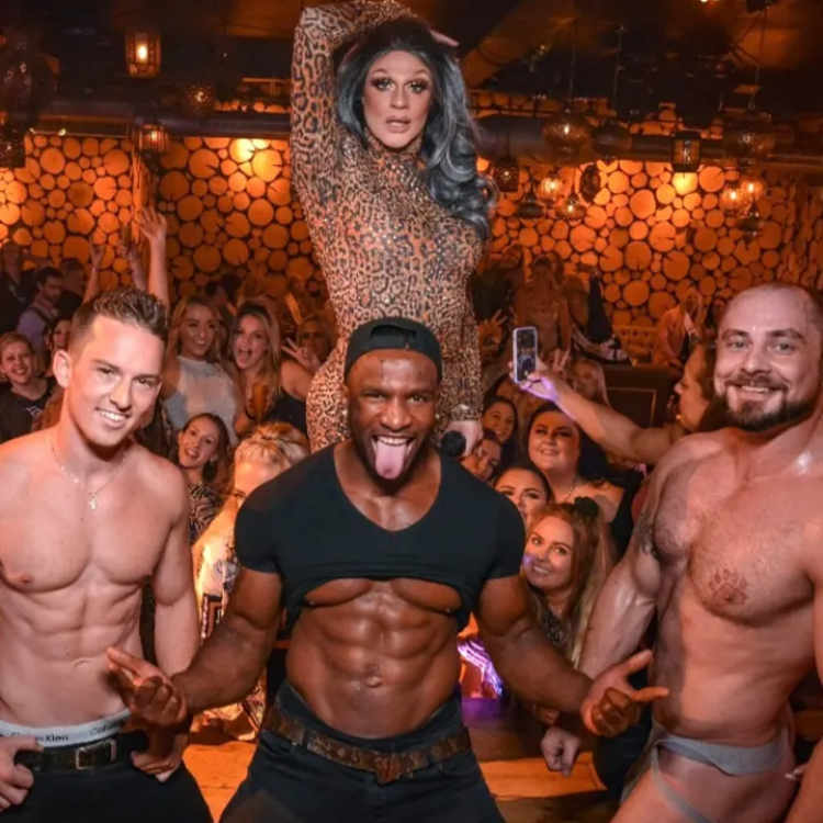 Boy Toy Bottomless Brunch