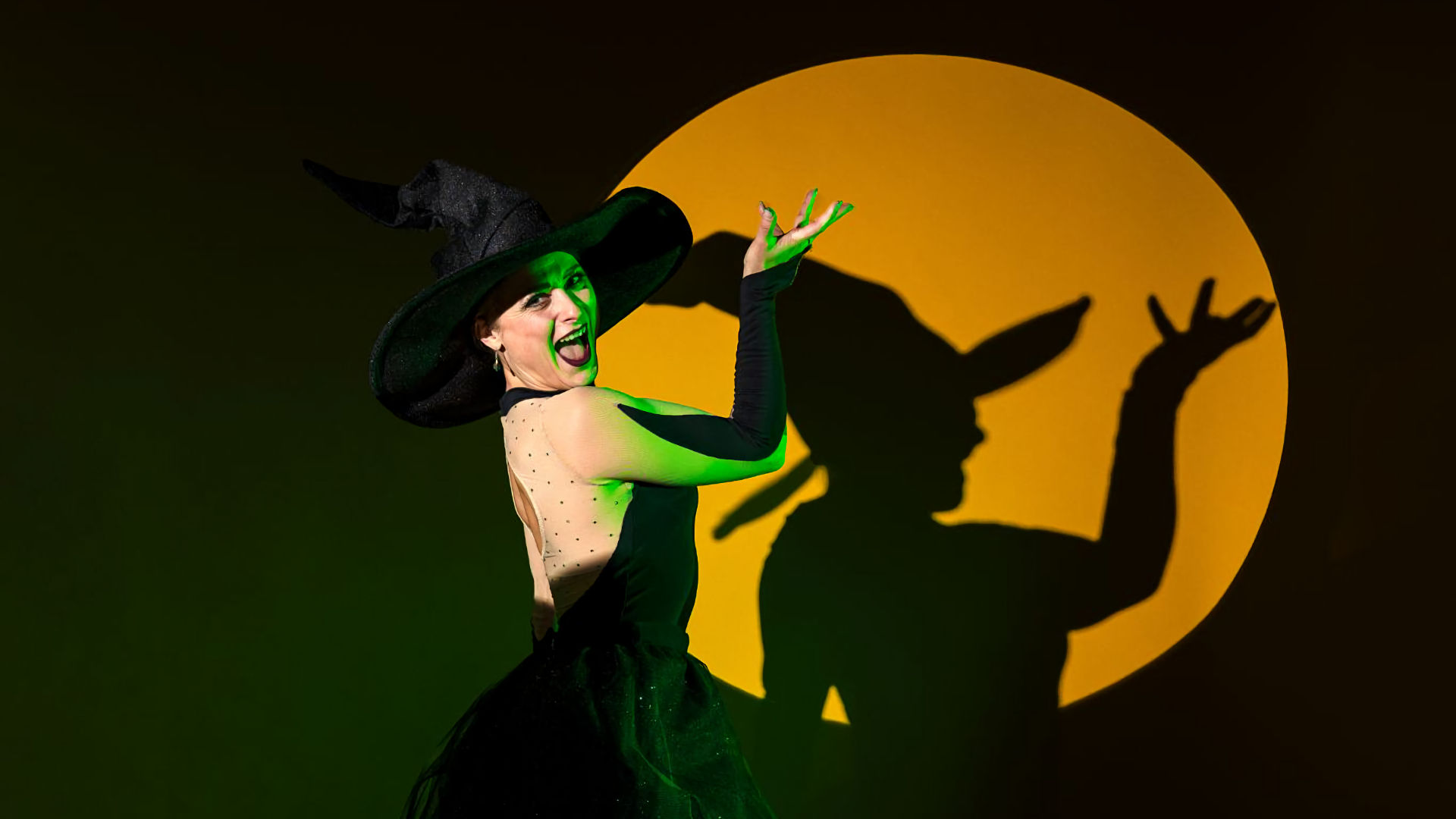 Let's All Dance Ballet Company - Hansel and Gretel