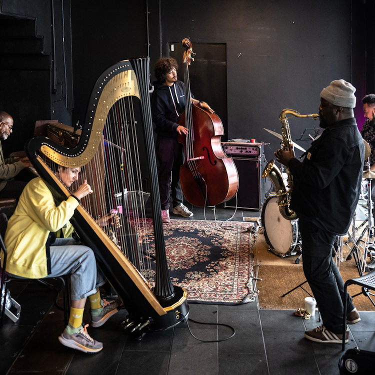Alina Bzhezhinska's HipHarp Collective & Brian Jackson - Celebrating Alice Coltrane