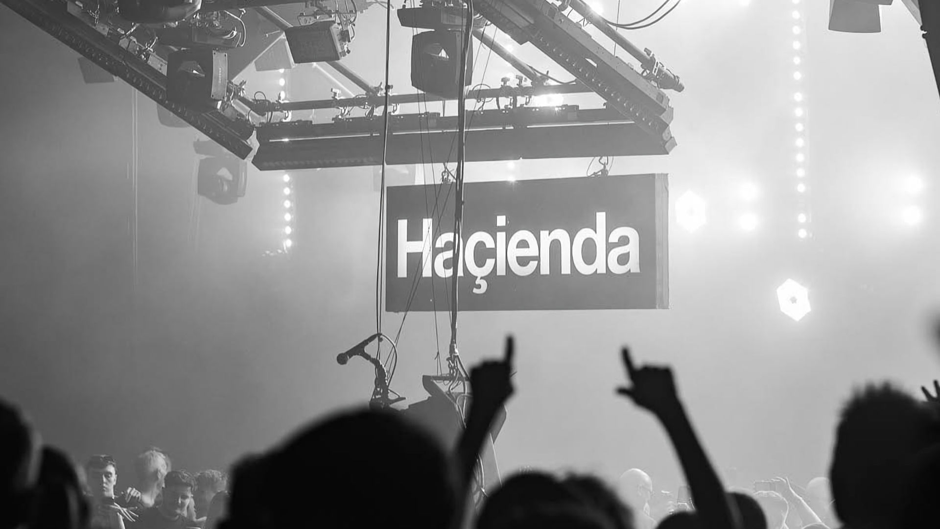 FAC51 The Haçienda - Primal Scream + Masters at Work + Groove Armada + more
