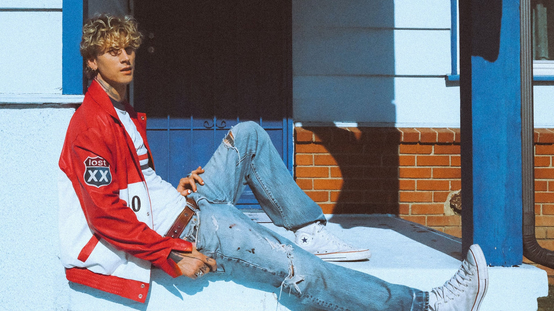 MGK (Machine Gun Kelly)