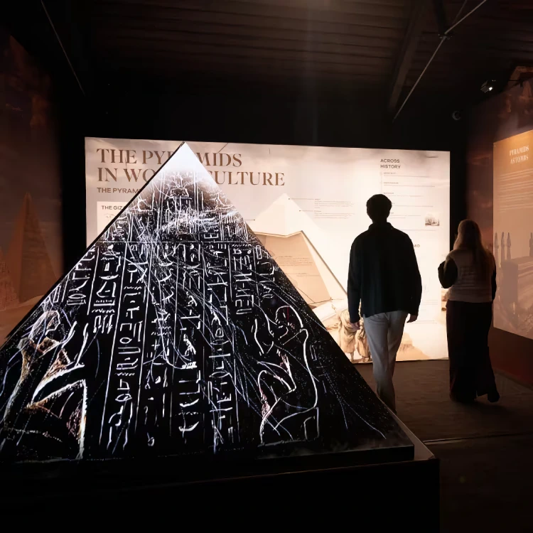 Seven Wonders of the World Immersive Experience