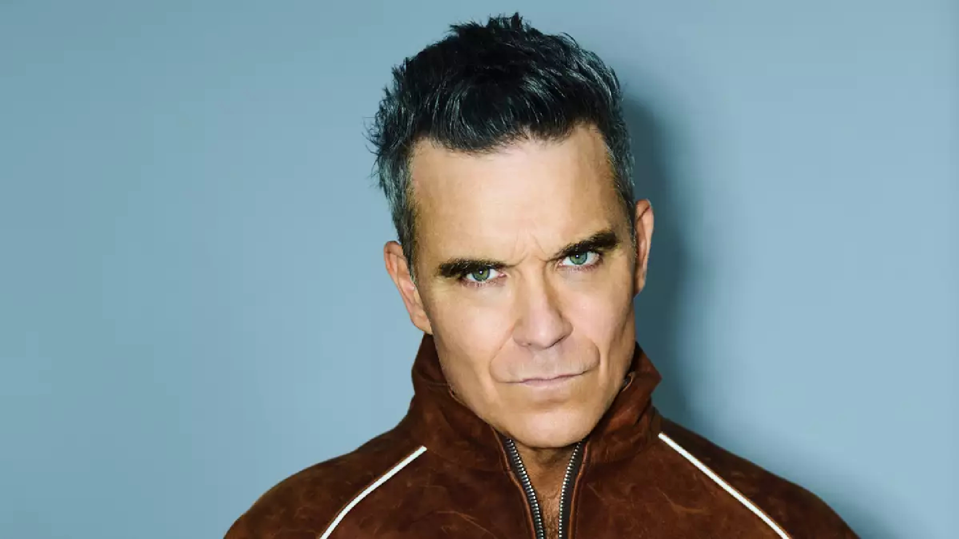 Robbie Williams: BRITs Week 26 for War Child, Delivered by DHL 