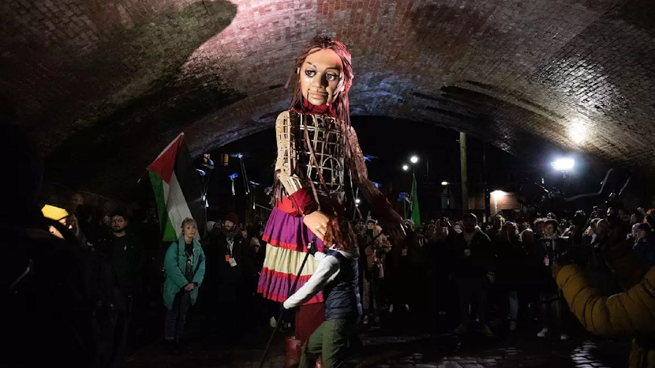 Artists in Times of Upheaval