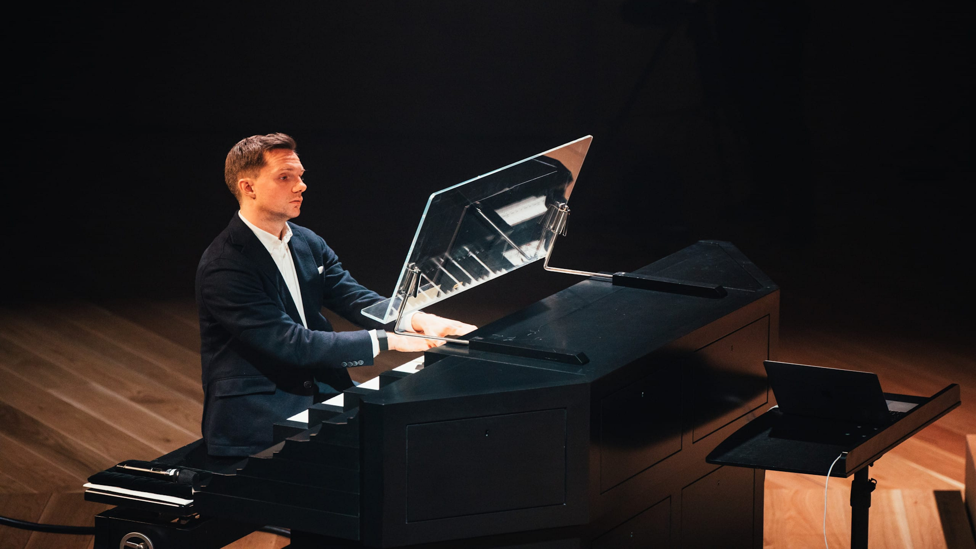 The Hallé - Jonny Greenwood's 605 Years of Reverb