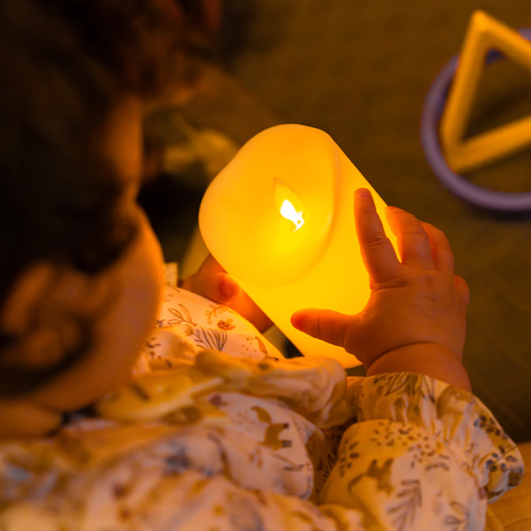 Candlelight Babies: Classical Sounds to Stimulate Little Minds