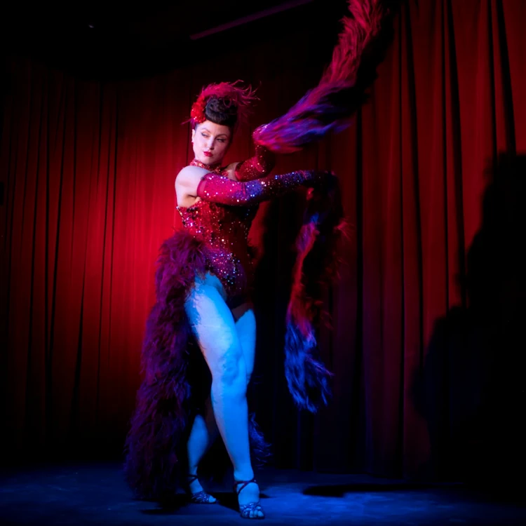 Burlesque Off The Wall