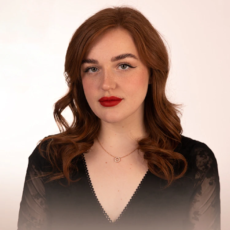 Outlore with Eleanor Neale