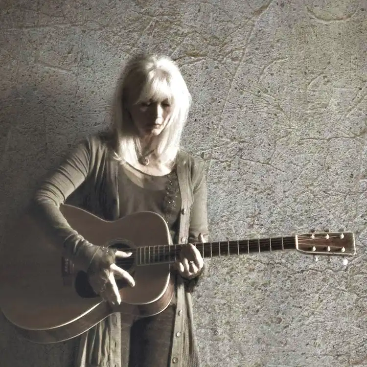 Emmylou Harris