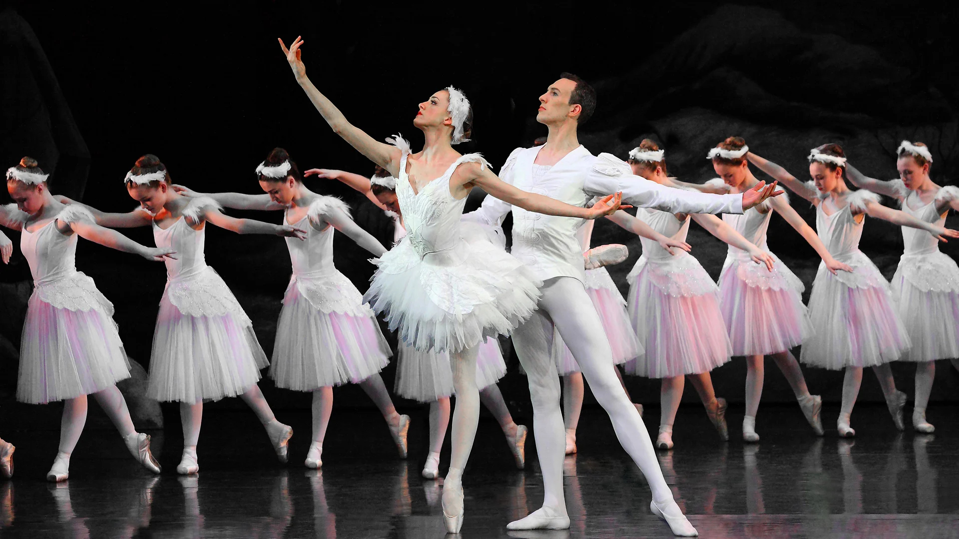 English Youth Ballet - Swan Lake