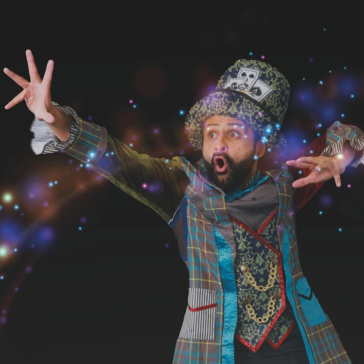 Joss Arnott Dance - Meet The Hatter