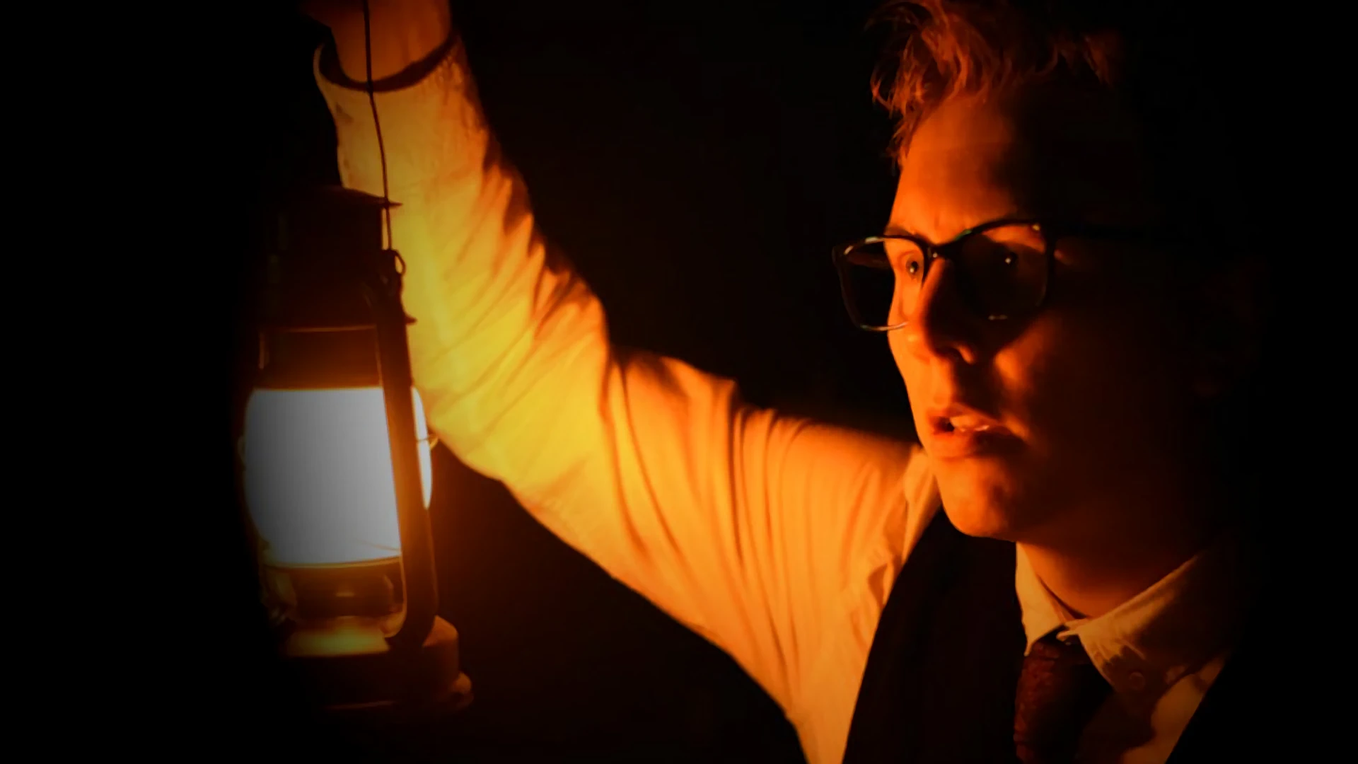 The Signalman - Victorian Illusions and Ghost stories