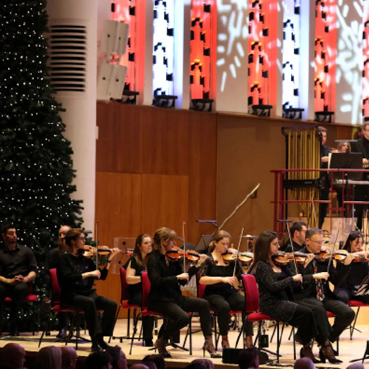 Royal Liverpool Philharmonic Orchestra - Christmas at the Movies