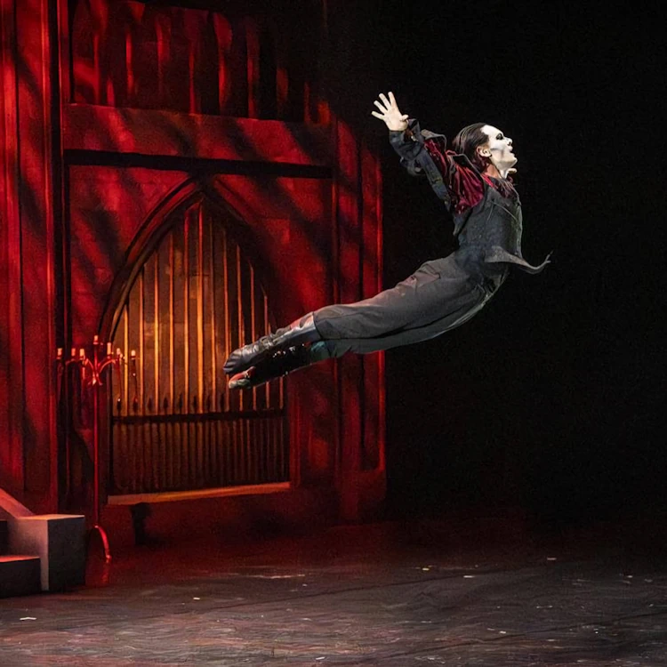 BIG Live Ballet - Dracula